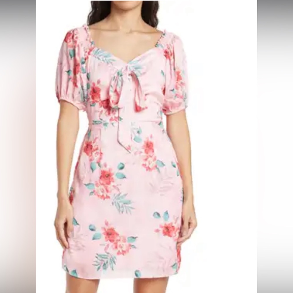 NSR Nordstrom dressy floral pink dress with short sleeves size small